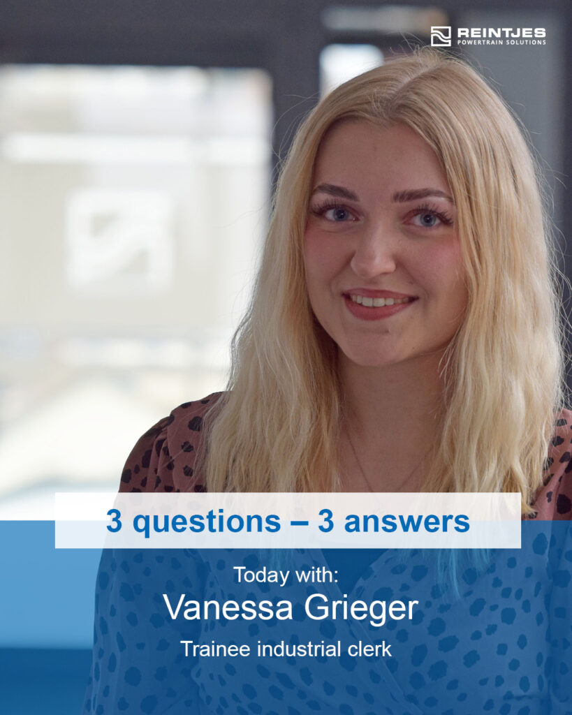 Folie für die 3-Fragen-3-Antworten-Serie mit der Industriekauffrau-Auszubildenden Vanessa Grieger.